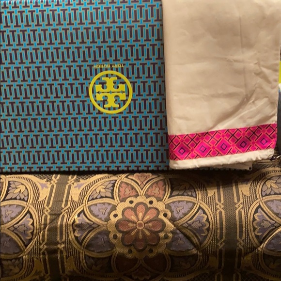 Authentic New Tory Burch Boots - Picture 2 of 7